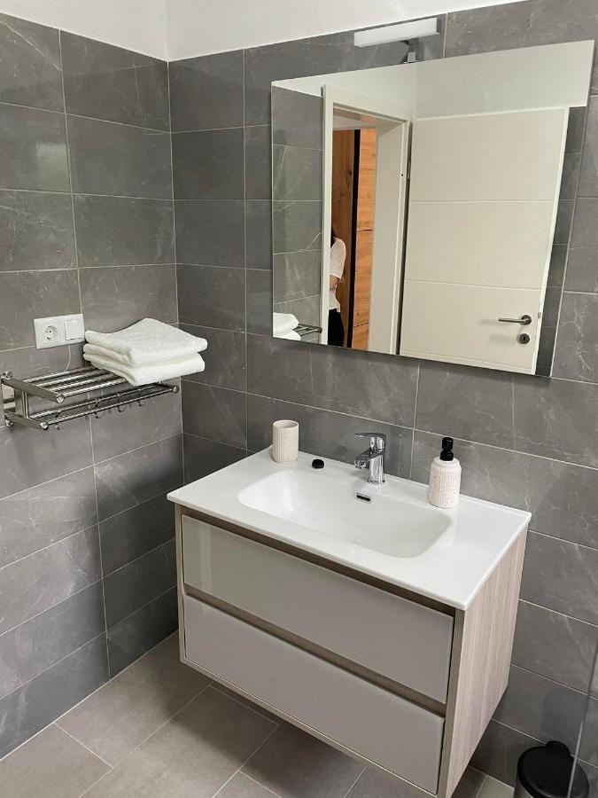 Apartman Ivanica Lukoran Extérieur photo